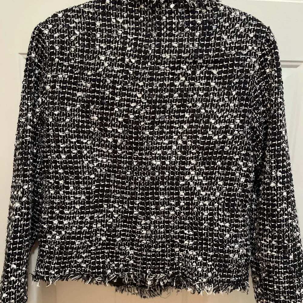 Hearts of Palm Black and White Textured Blazer - Picture 2 of 3